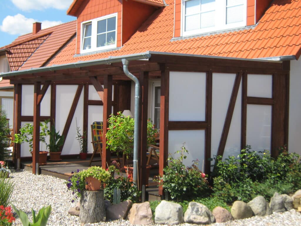 Terrrassendach mit Fachwerk